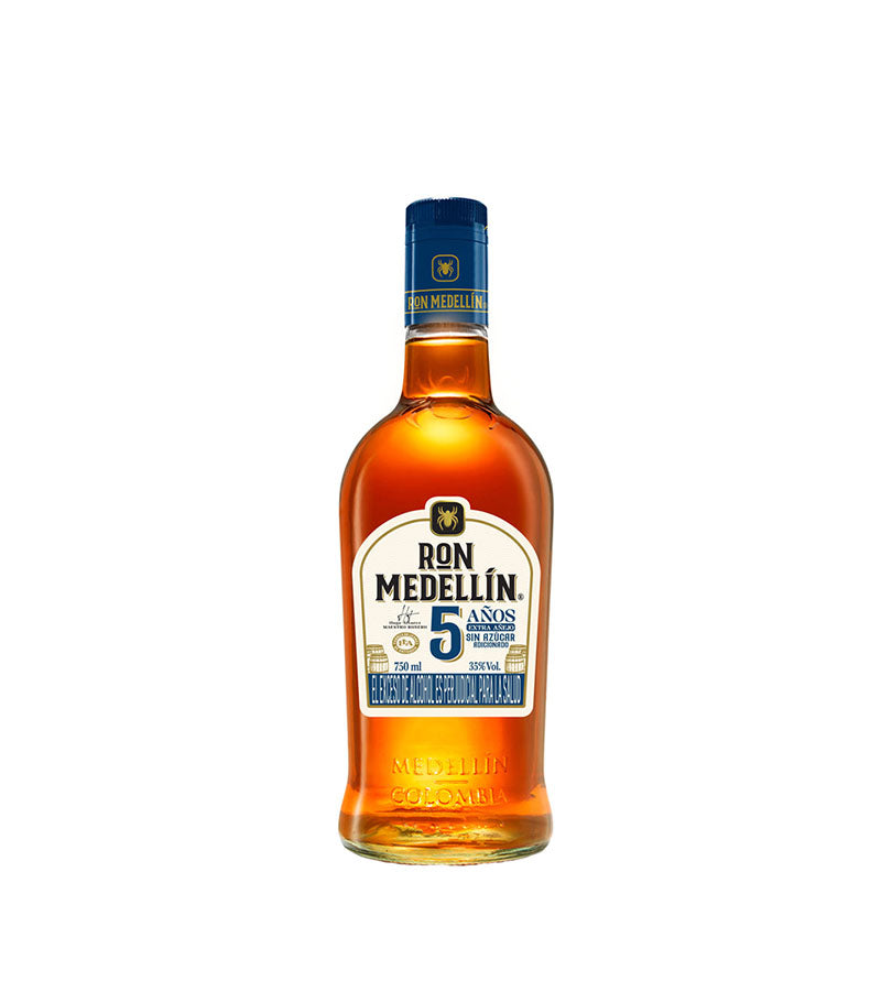 RON_MEDELLIN_5_ANOS_EXTRA_ANEJO_BOTELLA_750ML_8c6c7157-4ebf-46b0-9b73-8a6521cfd88f_67035598.jpg_v=1732649196